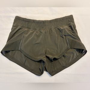Lulu Lemon Low Rise Hottie Hot Shorts
